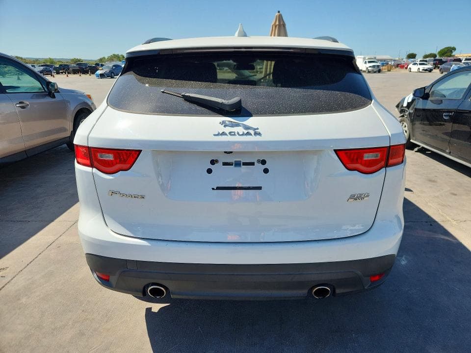2017 JAGUAR F-PACE PREMIUM 6
