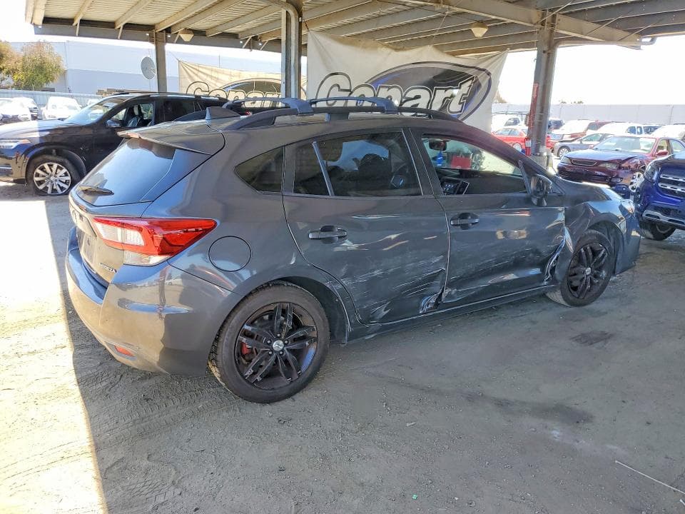 2018 SUBARU IMPREZA PREMIUM PLUS 3
