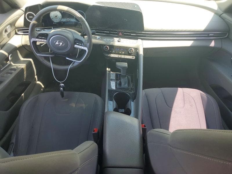 2023 HYUNDAI ELANTRA SEL 8