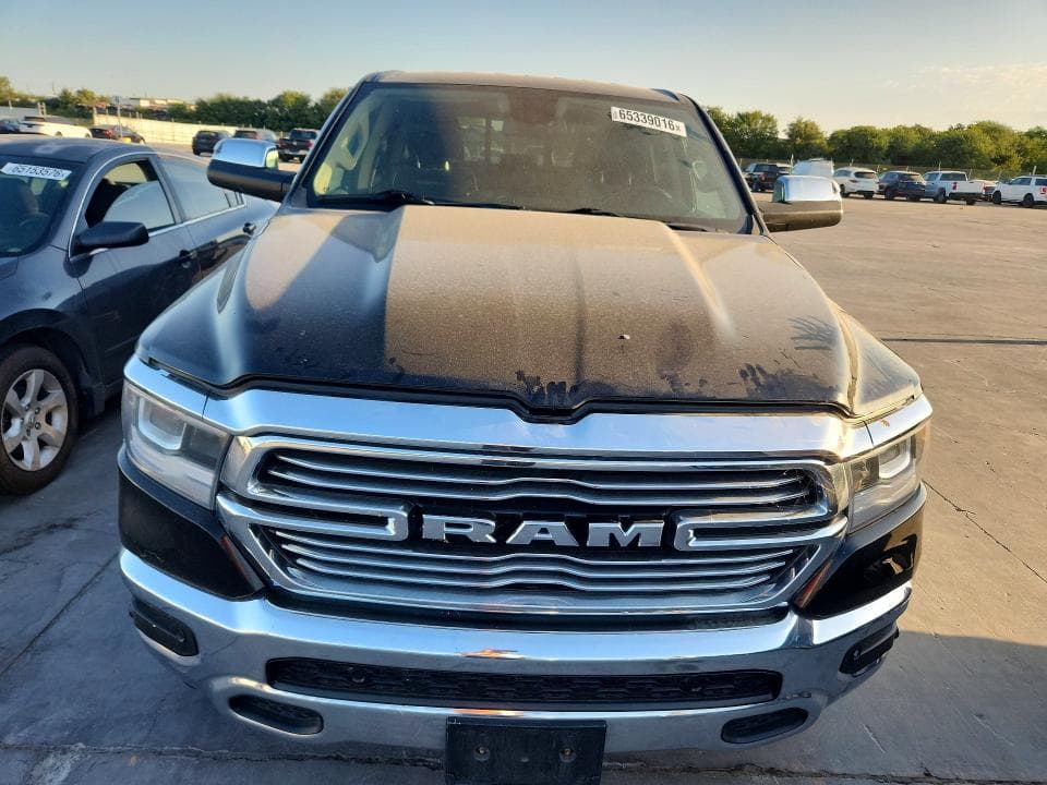 2019 RAM 1500 LARAMIE 5