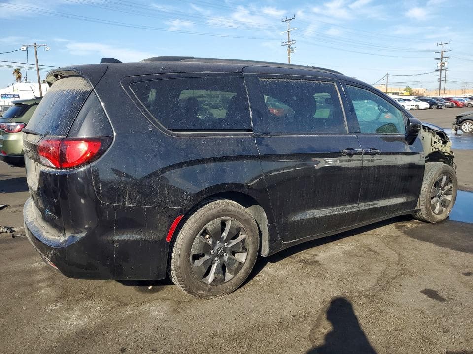 2019 CHRYSLER PACIFICA HYBRID TOURING PLUS 3