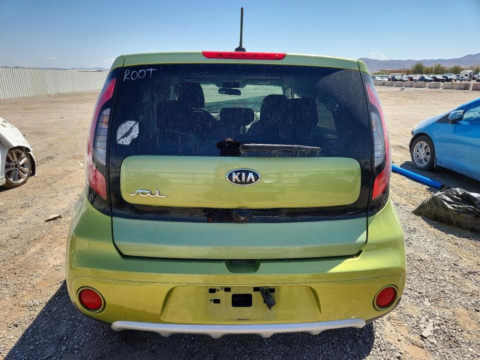 2017 KIA SOUL + 6
