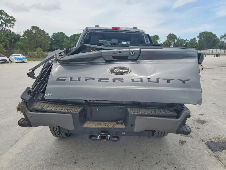 2026 FORD F250 SUPER DUTY 6