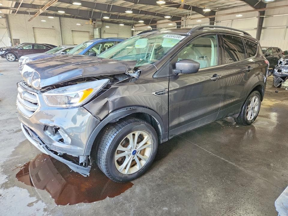 2018 FORD ESCAPE SE - 1