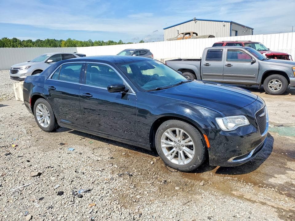 2019 CHRYSLER 300 TOURING 4