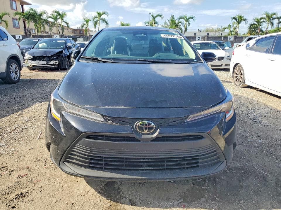 2026 TOYOTA COROLLA LE 5