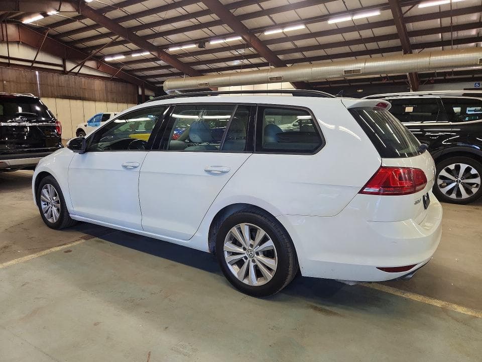 2017 VOLKSWAGEN GOLF SPORTWAGEN S 2