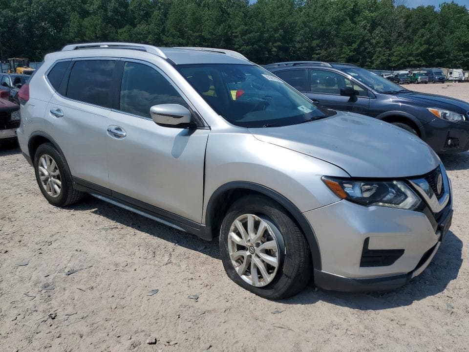 2020 NISSAN ROGUE SV 4