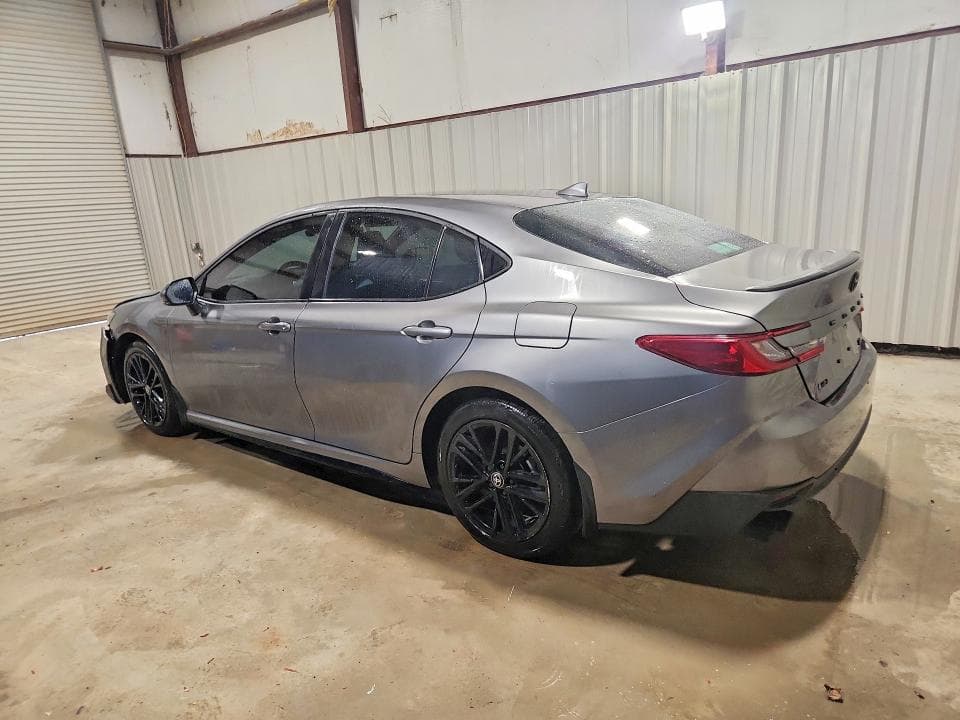 2025 TOYOTA CAMRY SE 2