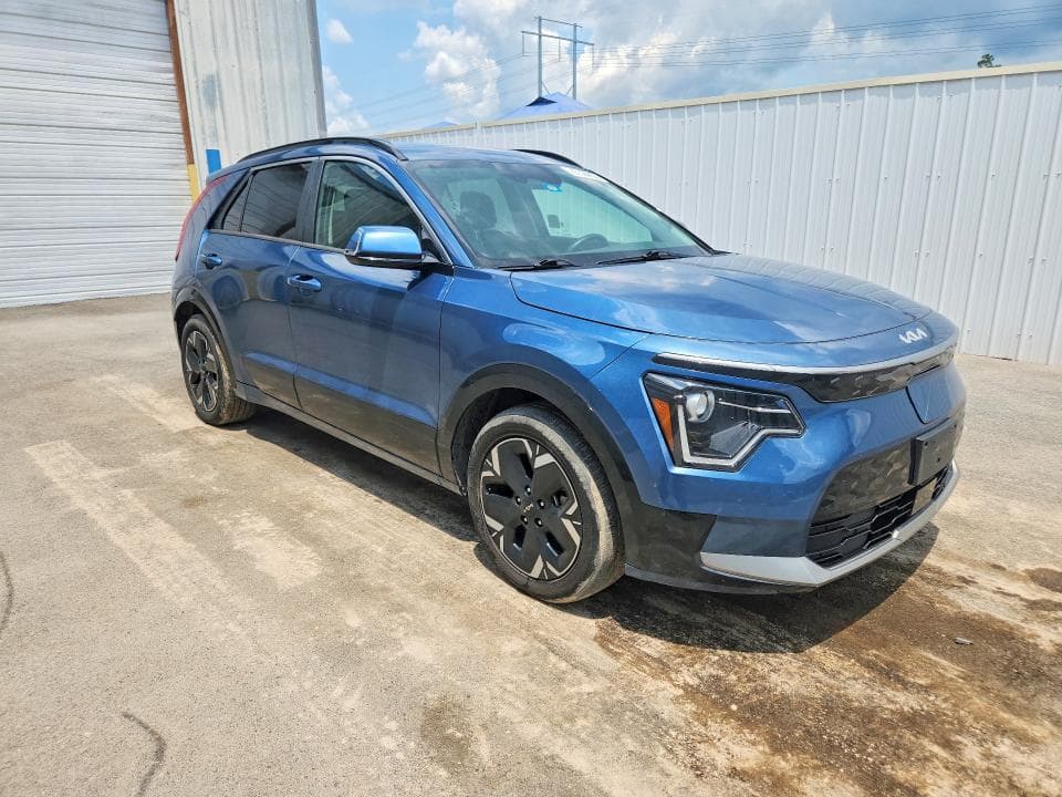 2023 KIA NIRO WIND 4