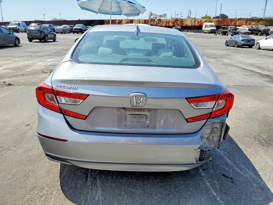 2018 HONDA ACCORD LX 6