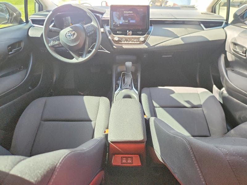 2025 TOYOTA COROLLA LE 8