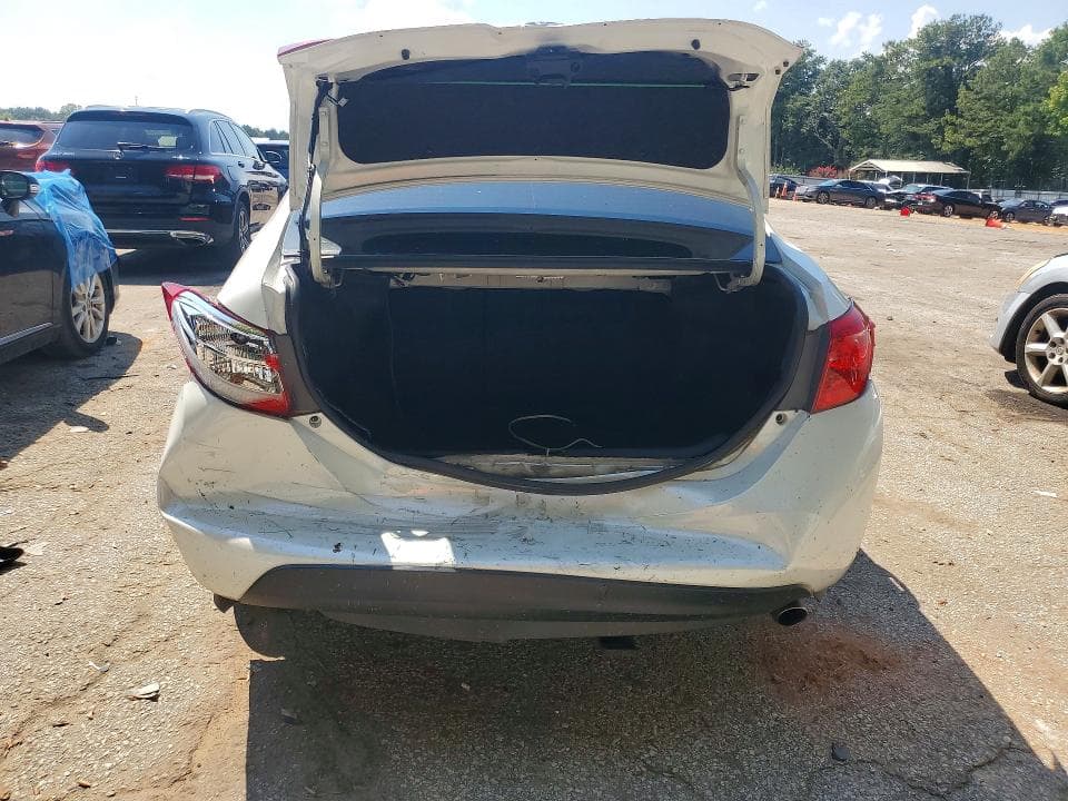 2017 TOYOTA COROLLA SE 6