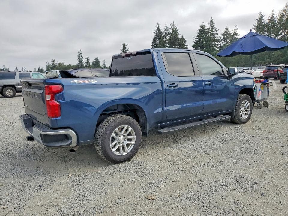 2023 CHEVROLET SILVERADO K1500 LT 3