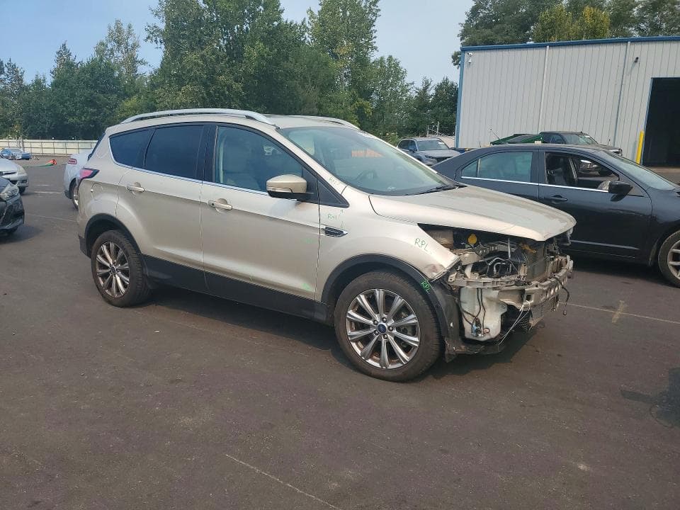 2018 FORD ESCAPE TITANIUM 4