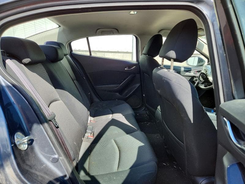 2018 MAZDA 3 SPORT 10
