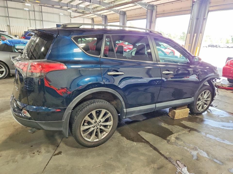 2017 TOYOTA RAV4 LIMITED 3
