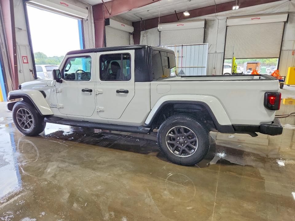 2021 JEEP GLADIATOR OVERLAND 2