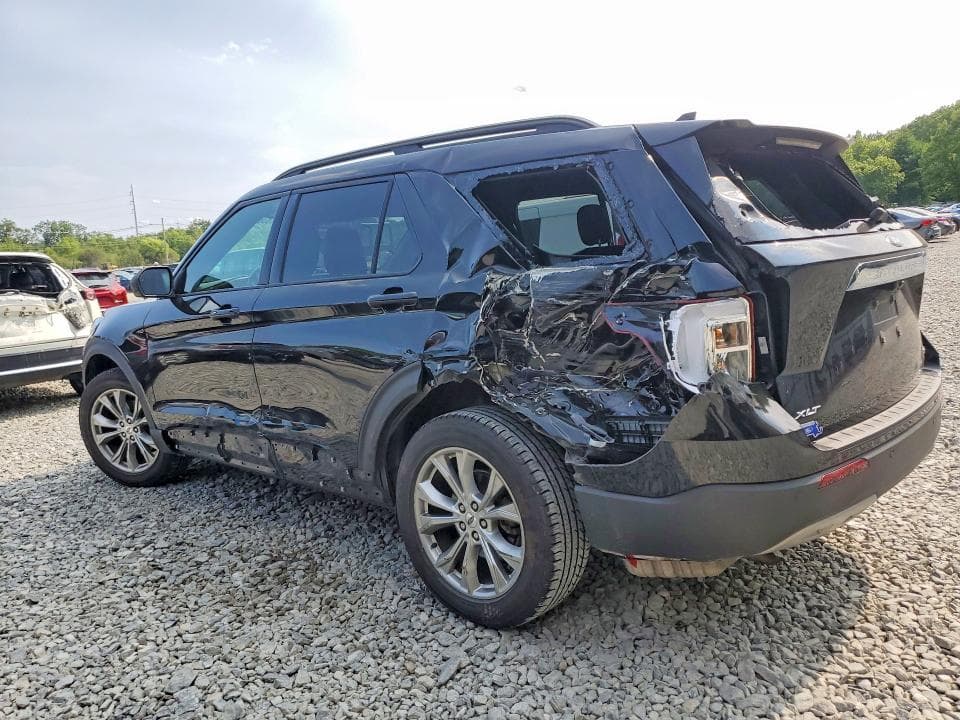 2020 FORD EXPLORER XLT 2