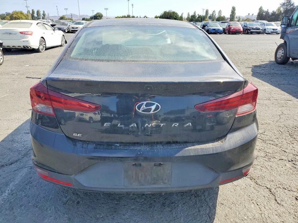 2020 HYUNDAI ELANTRA SE 6