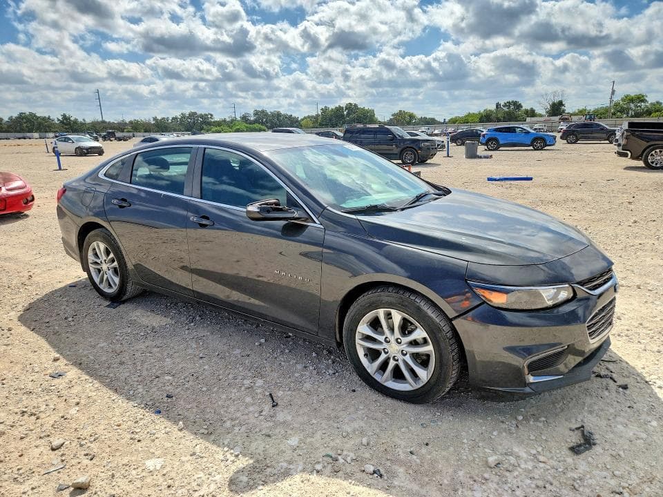 2017 CHEVROLET MALIBU LT 4