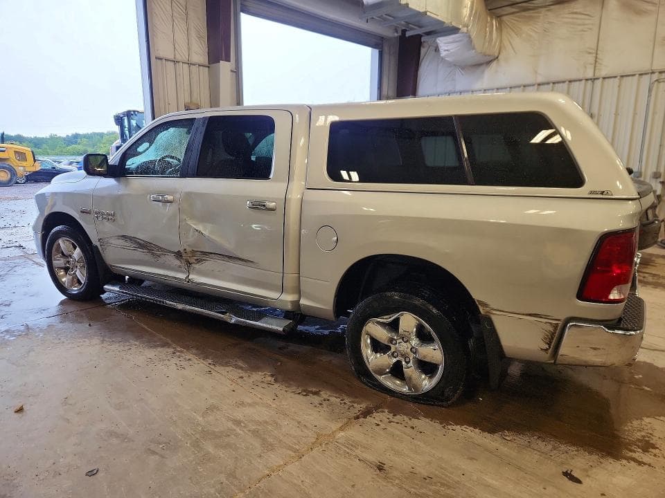 2018 RAM 1500 SLT 2