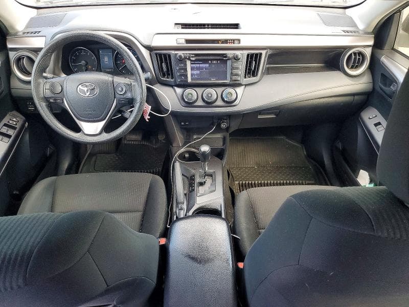 2018 TOYOTA RAV4 LE 8