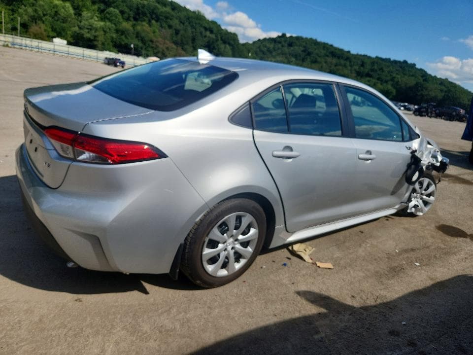 2025 TOYOTA COROLLA LE 3