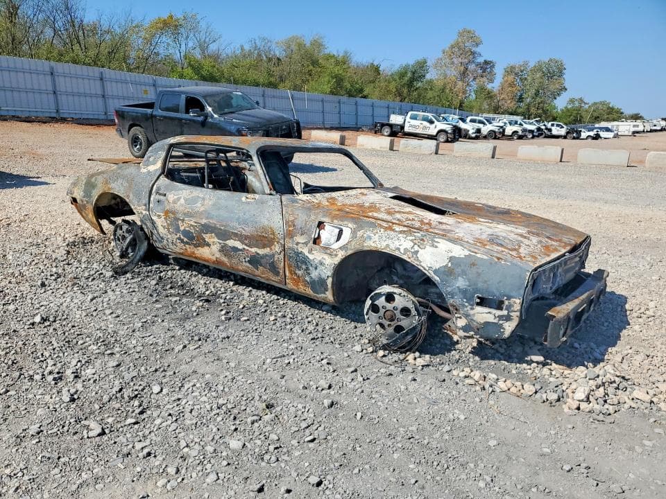 1981 PONTIAC FIREBIRD TRANS AM 4