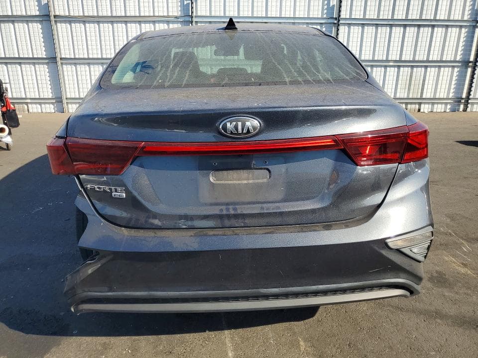 2019 KIA FORTE FE 6