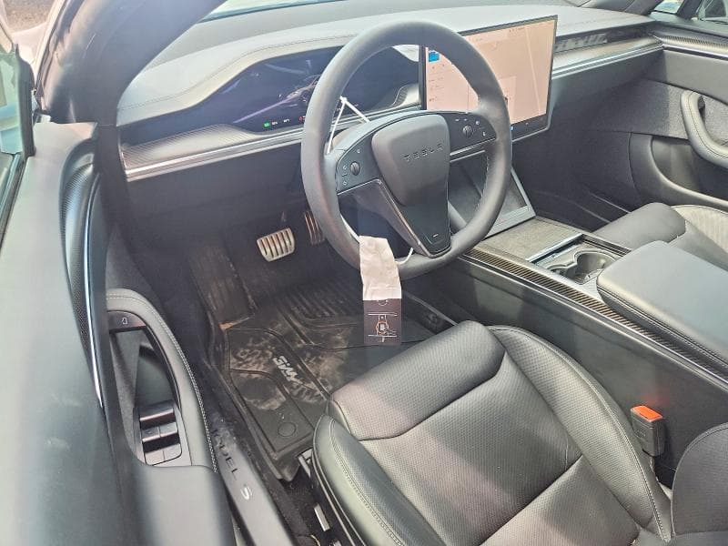2022 TESLA MODEL S 8