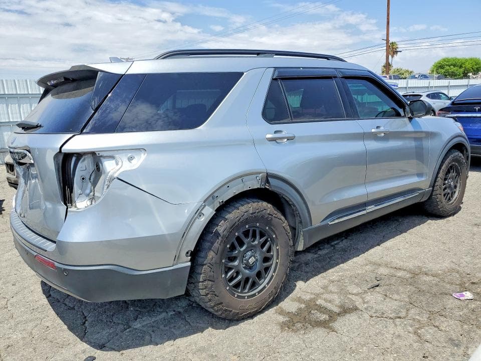 2020 FORD EXPLORER XLT 3
