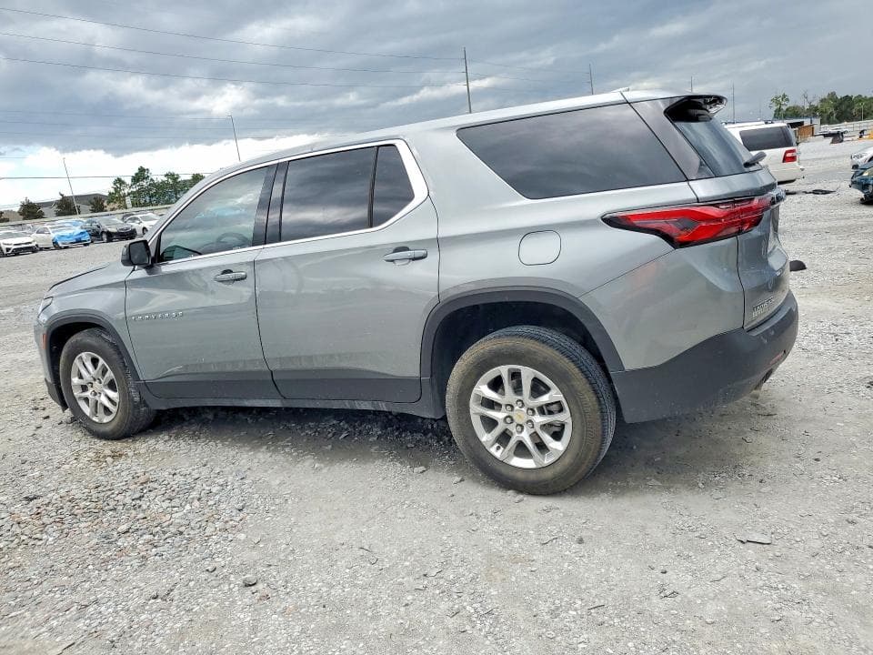 2023 CHEVROLET TRAVERSE LS 2