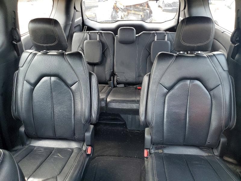 2019 CHRYSLER PACIFICA TOURING L 10