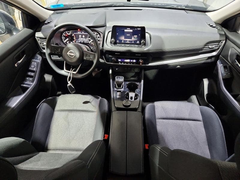 2024 NISSAN ROGUE SV 8