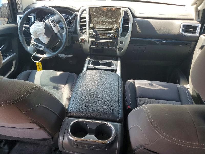 2021 NISSAN TITAN SV 8