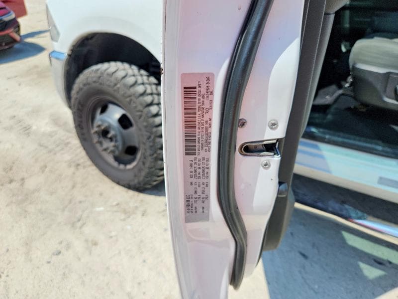 2018 RAM 3500 ST 12