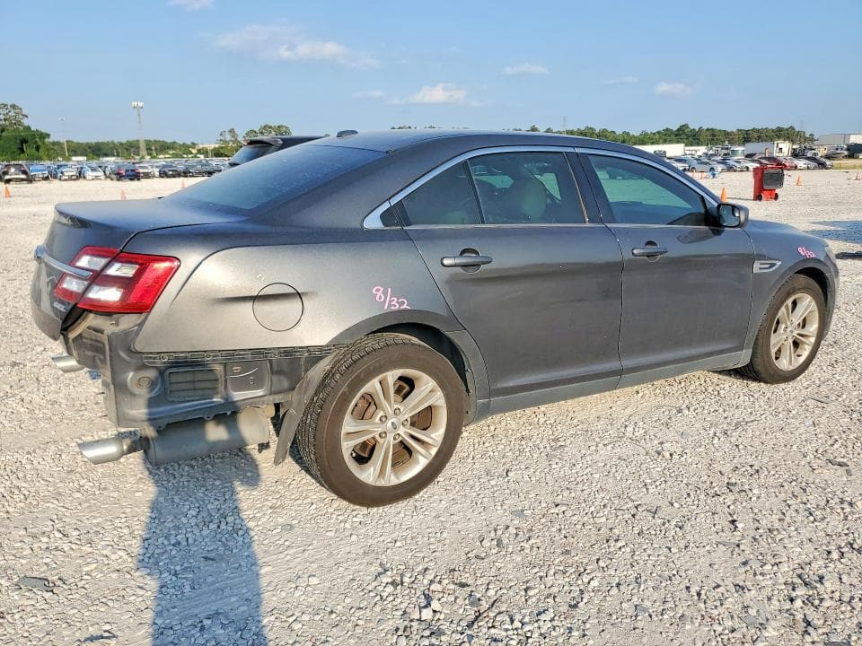 2019 FORD TAURUS SEL 3