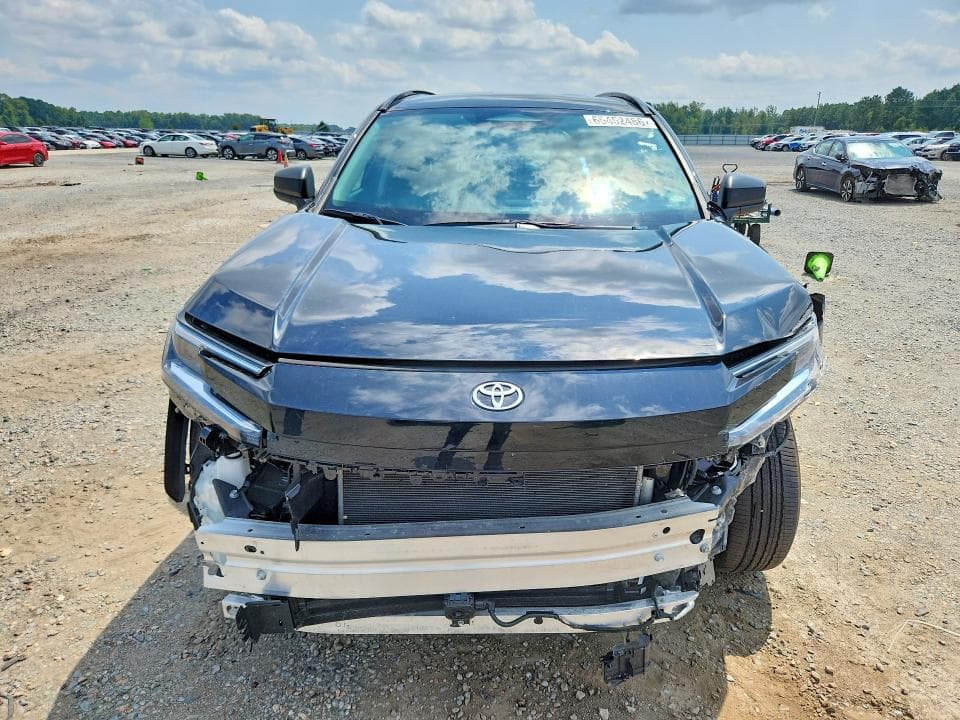 2026 TOYOTA RAV4 LE 5