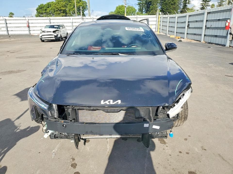 2025 KIA K4 GT LINE 5