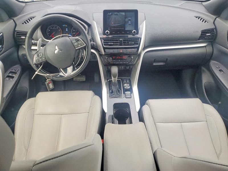 2024 MITSUBISHI ECLIPSE CROSS SE 8