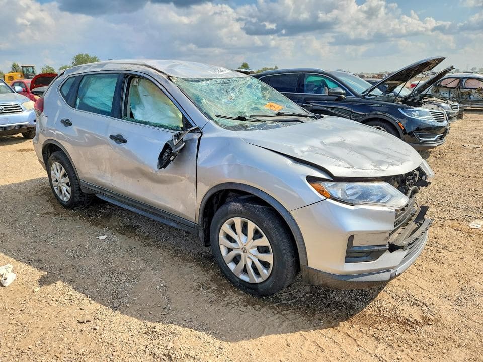 2018 NISSAN ROGUE S 4