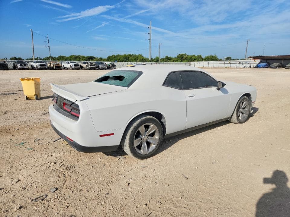 2019 DODGE CHALLENGER SXT 3