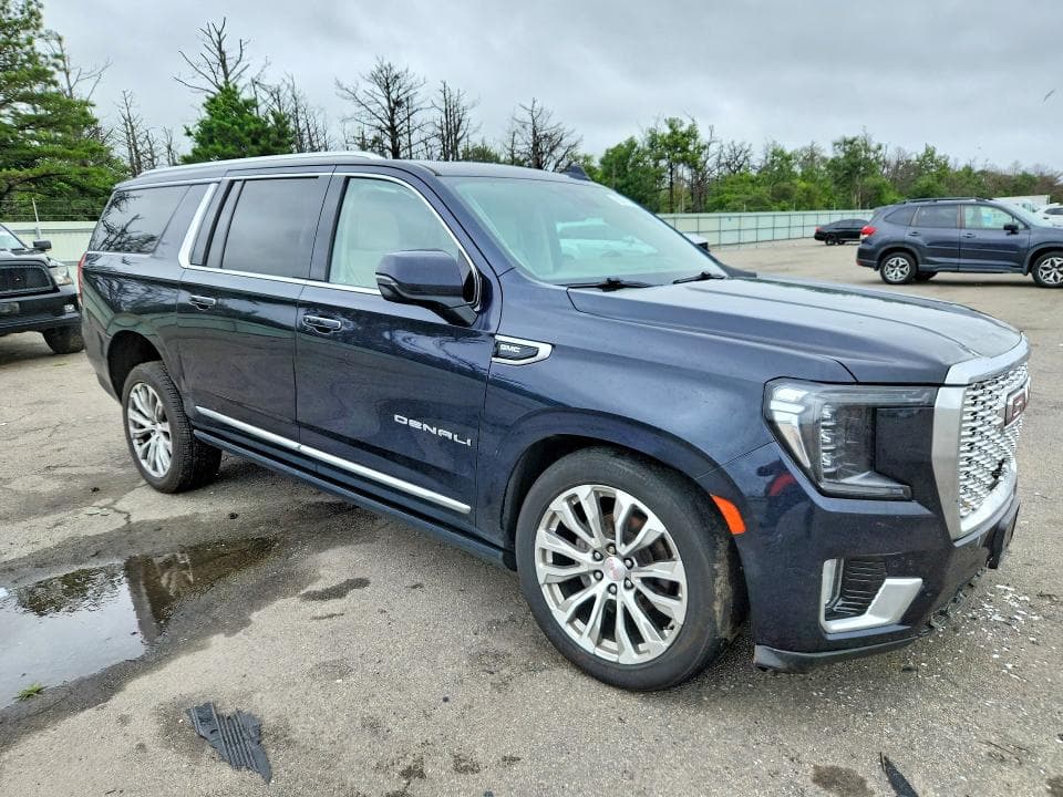 2021 GMC YUKON XL DENALI 4