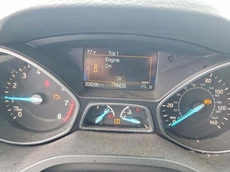 2017 FORD ESCAPE SE 9