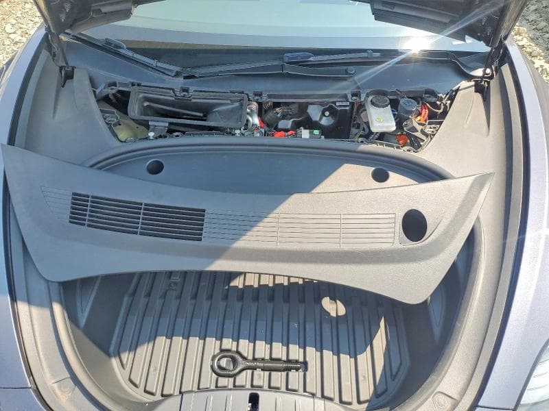 2023 TESLA MODEL 3 11