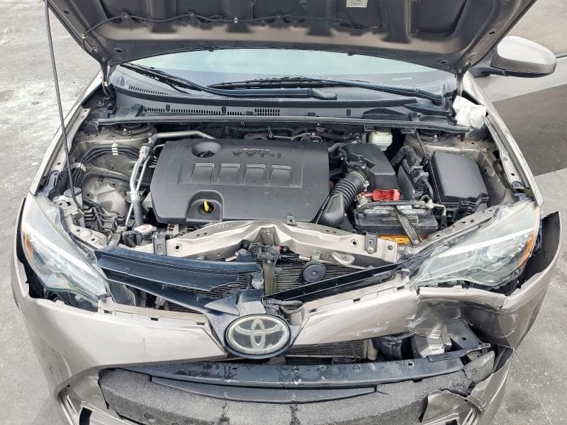 2019 TOYOTA COROLLA LE 11