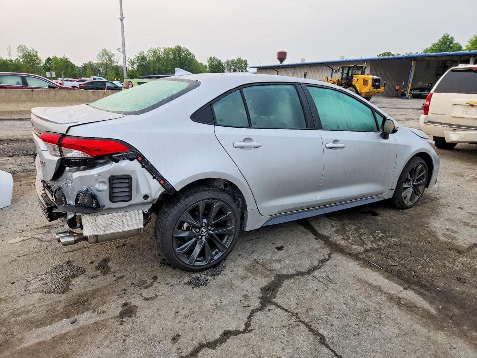 2026 TOYOTA COROLLA SE 3