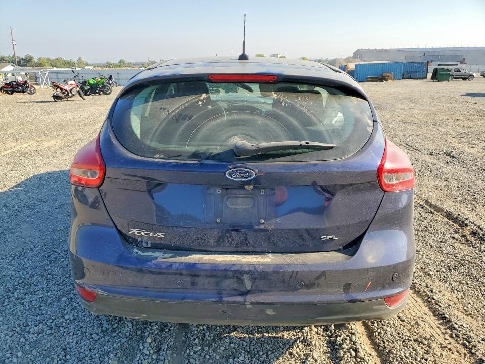 2017 FORD FOCUS SEL 6