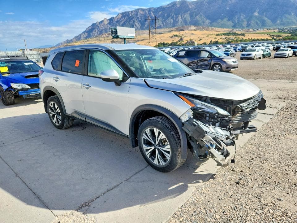 2023 NISSAN ROGUE SV 4